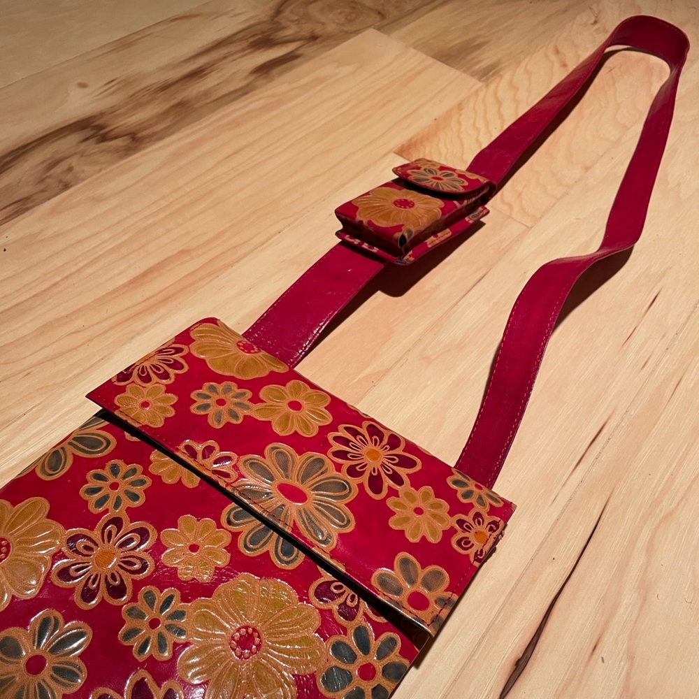 Red floral leather purse